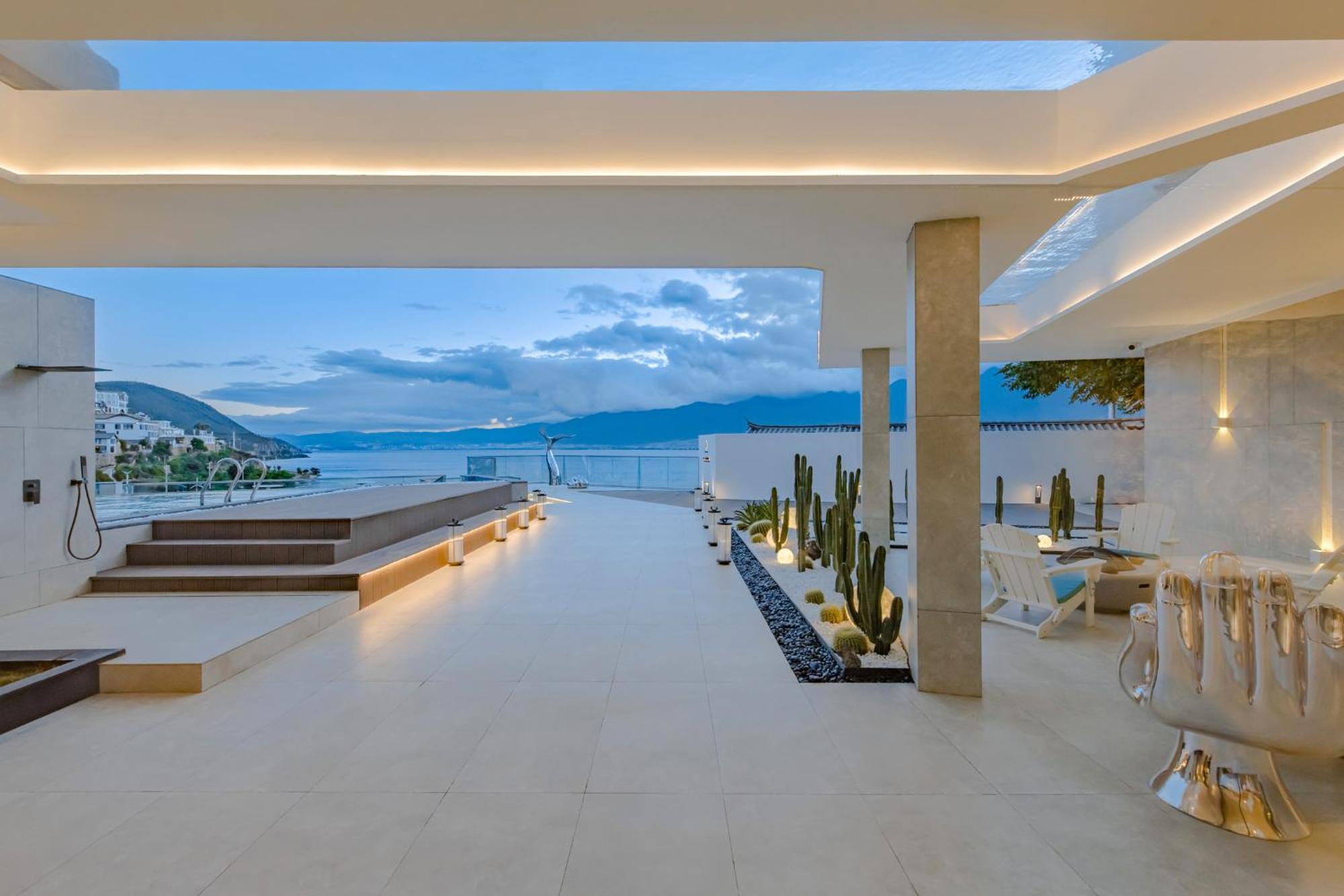 Dali Oriental Seaview Hotel -Dali Erhai Экстерьер фото