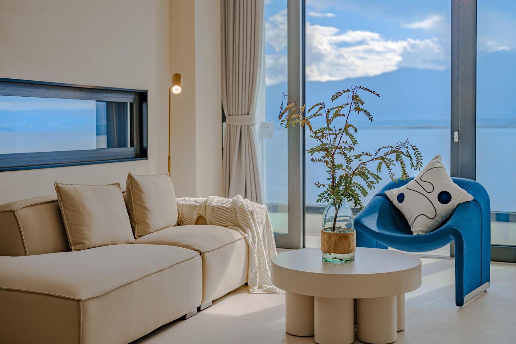 Dali Oriental Seaview Hotel -Dali Erhai Экстерьер фото