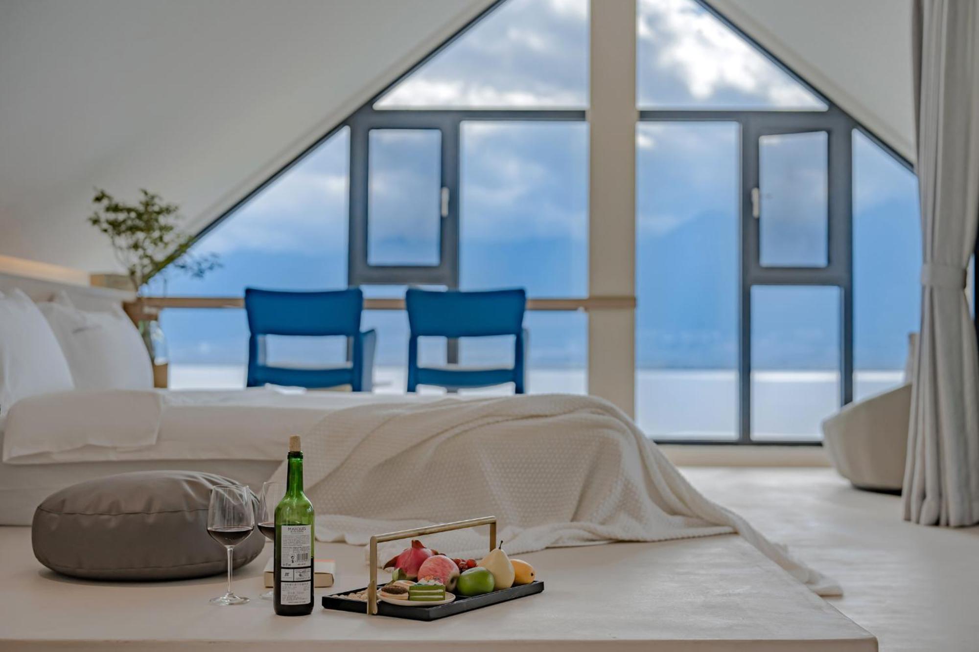 Dali Oriental Seaview Hotel -Dali Erhai Экстерьер фото