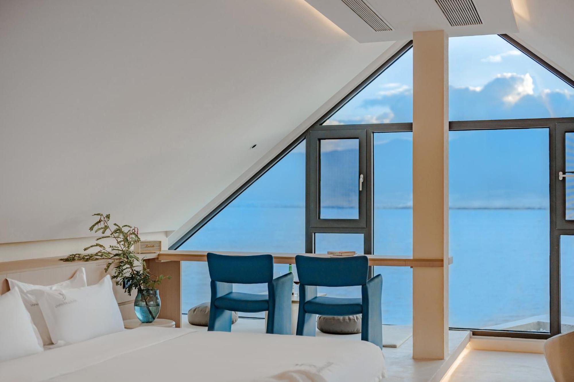 Dali Oriental Seaview Hotel -Dali Erhai Экстерьер фото