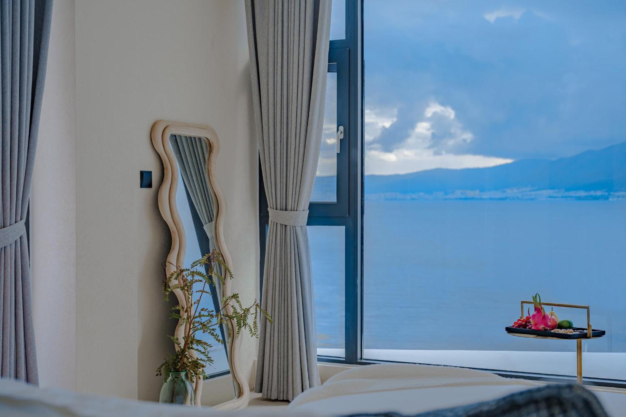 Dali Oriental Seaview Hotel -Dali Erhai Экстерьер фото