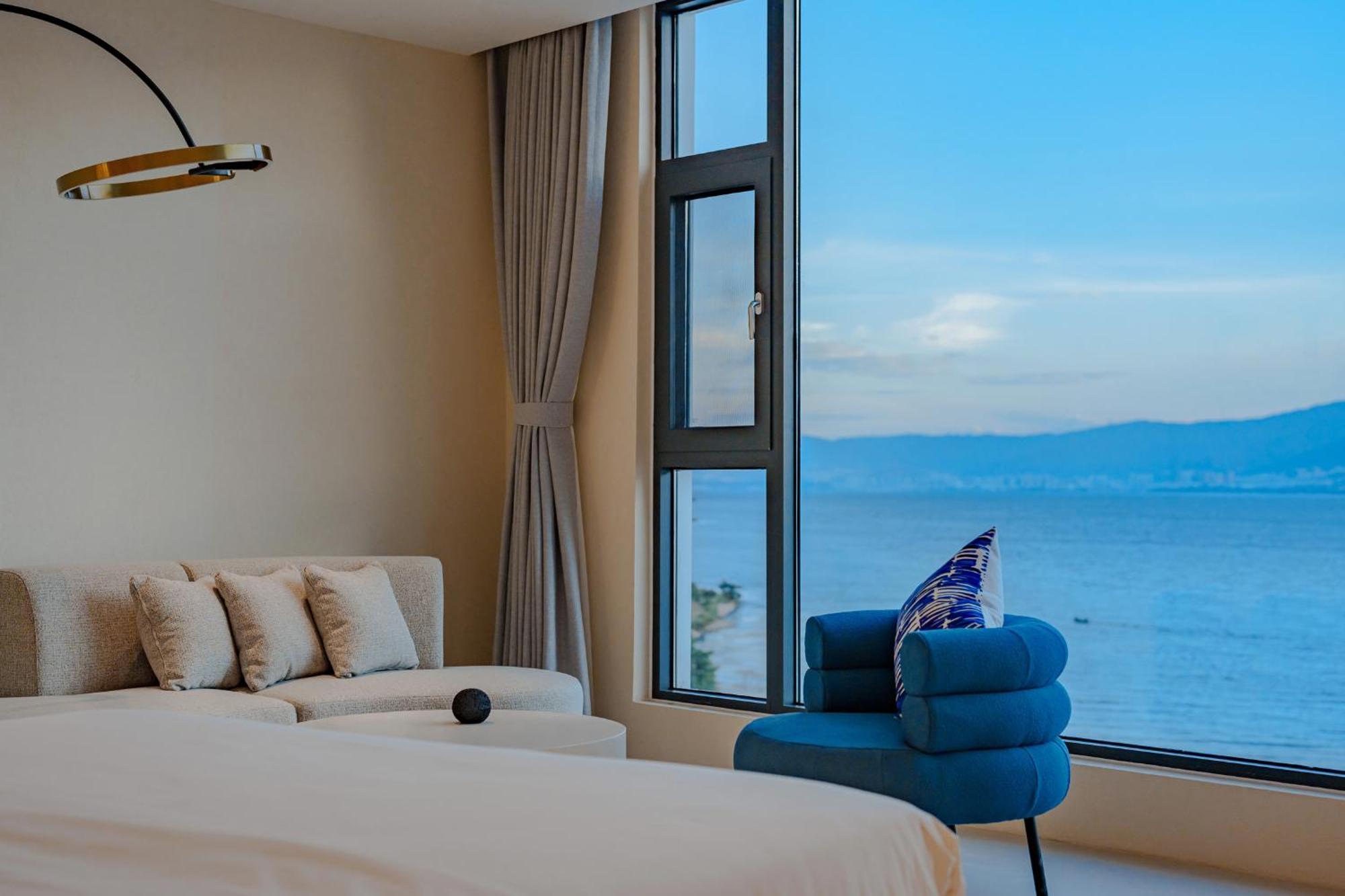 Dali Oriental Seaview Hotel -Dali Erhai Экстерьер фото